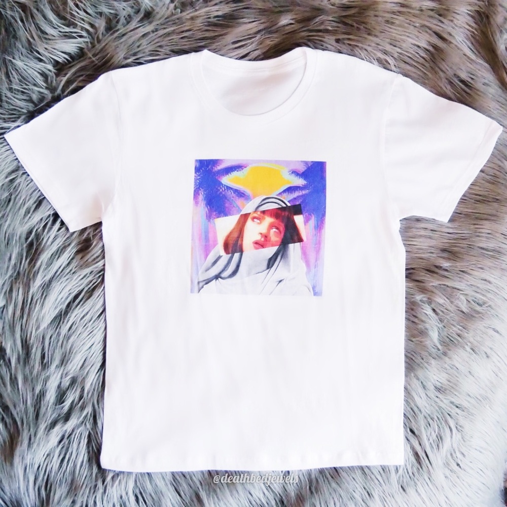 🔥LAST ONE🔥Pulp Fiction Vaporwave Virgin Mary Tee